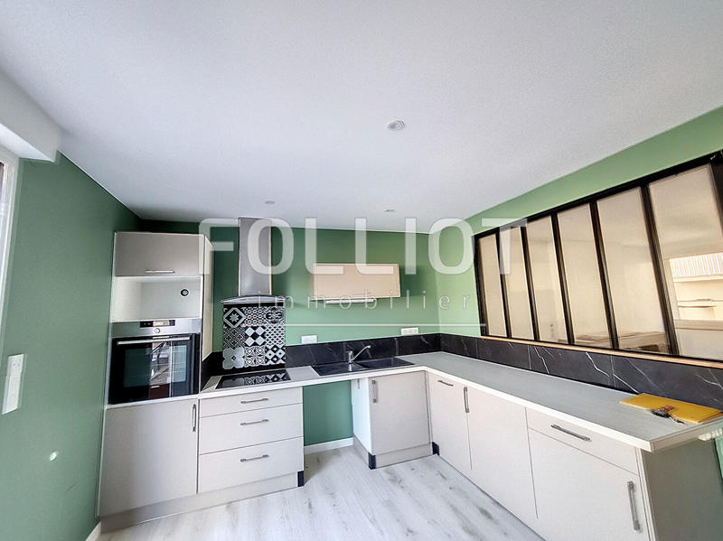 Appartement - 125 m² - 4 pièces