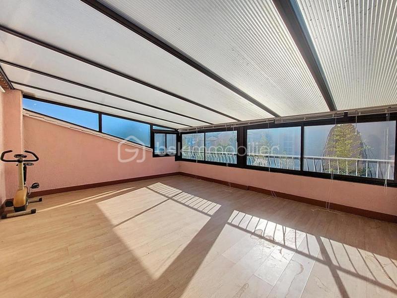 Villa - 161 m² - 7 pièces