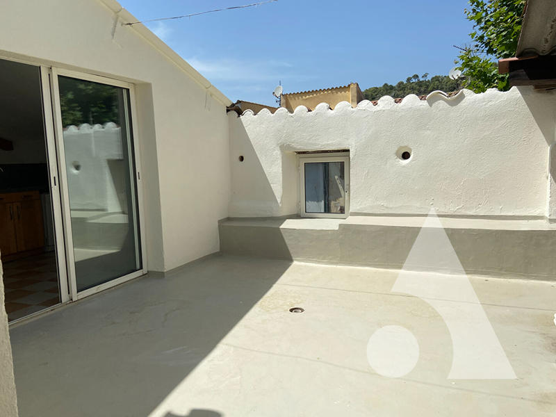 Appartement - 120 m² - 5 pièces