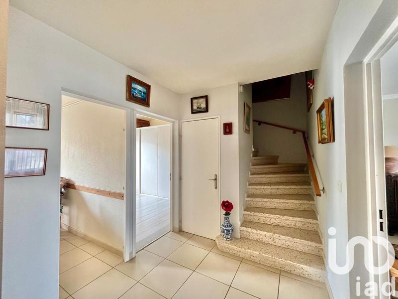 Maison - 93 m² - 4 pièces