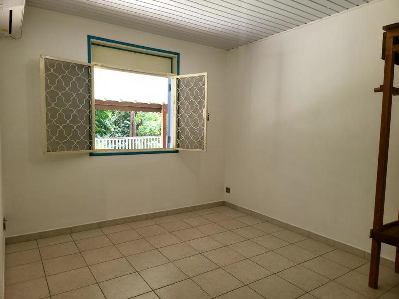 Villa - 90 m² - 4 pièces