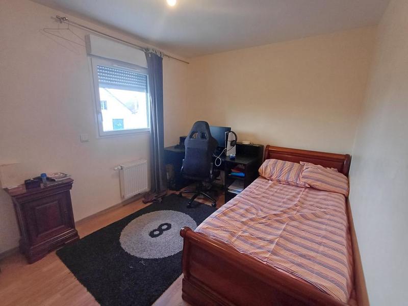 Maison - 93 m² - 5 pièces