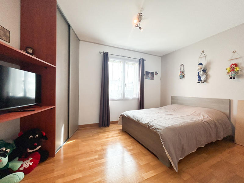 Maison - 170 m² - 6 pièces