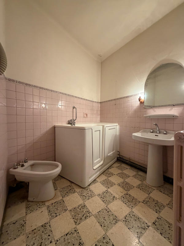 Maison de village - 198 m² - 8 pièces