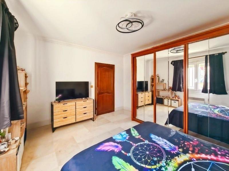 Villa - 160 m² - 4 pièces