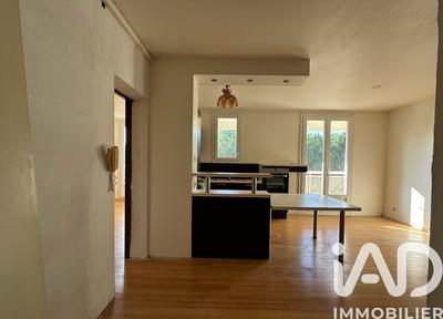 Appartement - 61 m² - 2 pièces