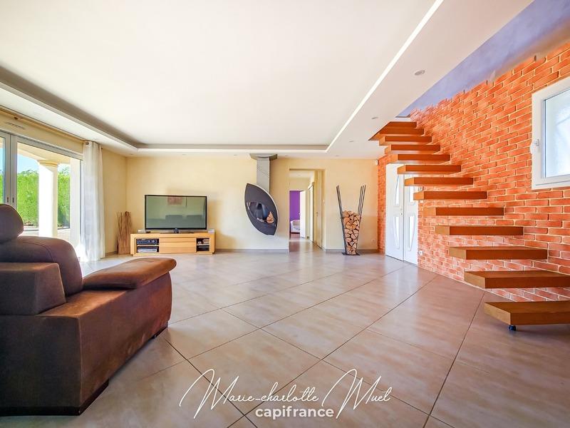 Maison - 135 m² - 4 pièces