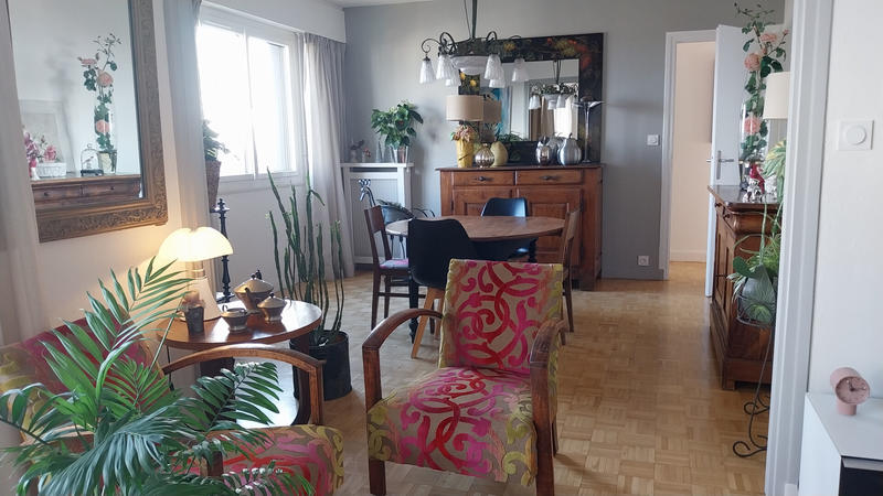 Appartement - 87 m² - 4 pièces