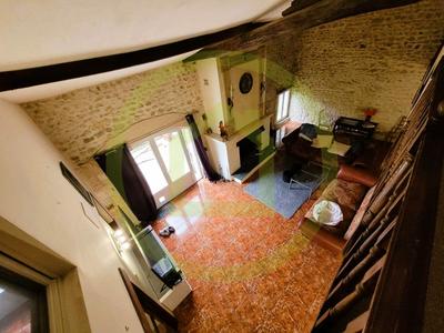 Maison - 525 m² - 12 pièces