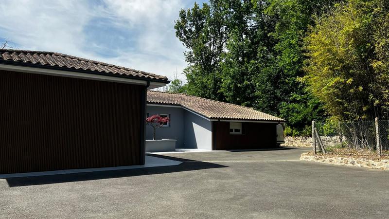 Maison - 161 m² - 7 pièces