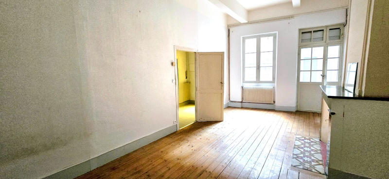Appartement - 120 m² - 4 pièces