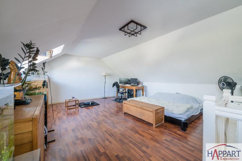 Maison - 200 m² - 10 pièces