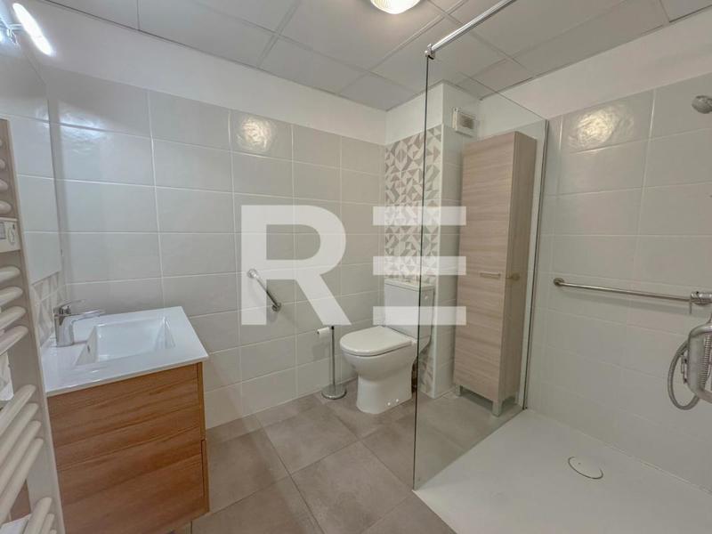 Appartement - 77 m² - 4 pièces