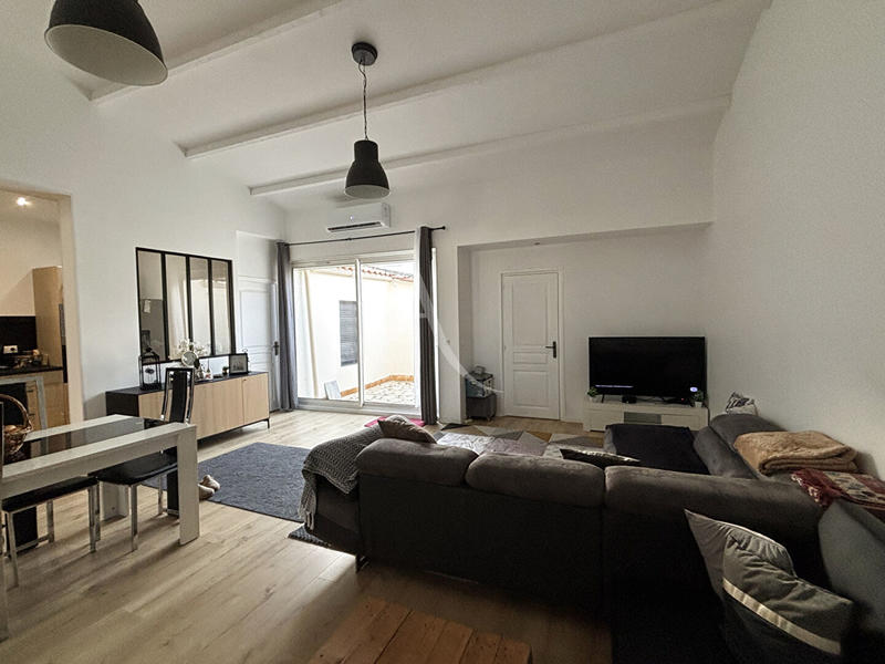 Maison - 99 m² - 4 pièces