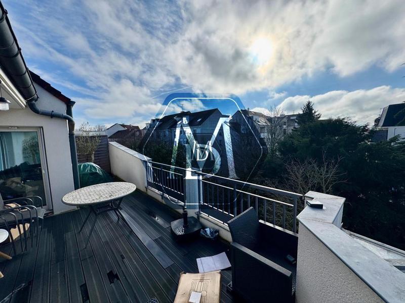 Appartement - 84 m² - 4 pièces