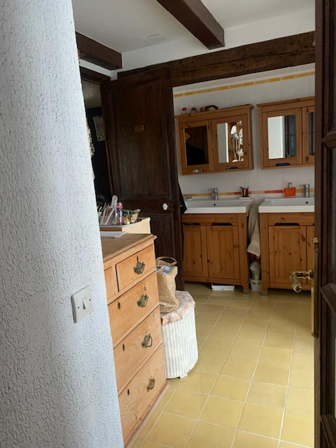 Maison - 157 m² - 10 pièces