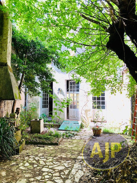 Immeuble - 8 pièces