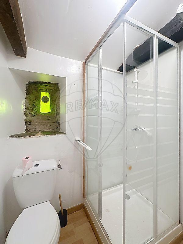 Propriété - 128 m² - 6 pièces