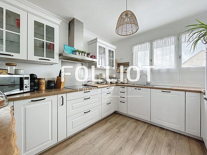 Maison - 110 m² - 7 pièces