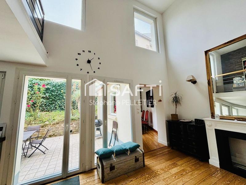 Maison - 167 m² - 8 pièces