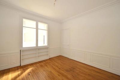 Appartement - 120 m² - 5 pièces