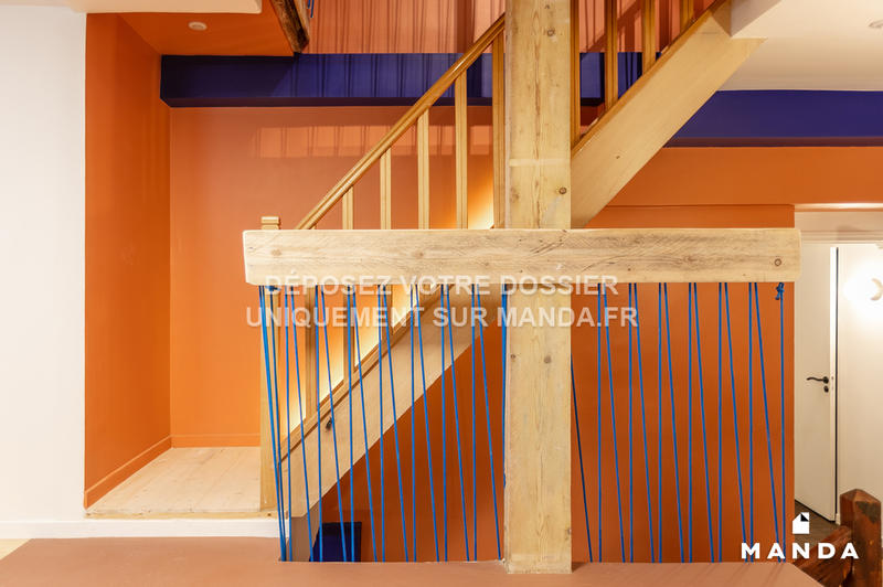 Chambre - 10 m² - 12 pièces