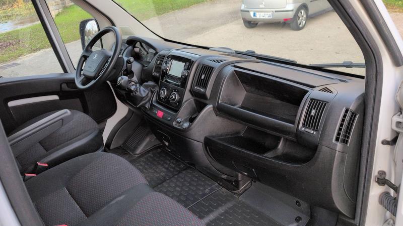 Peugeot Boxer L3h3 2.2 BlueHDi 165 Premium