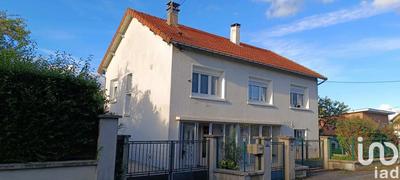 Maison - 123 m² - 6 pièces