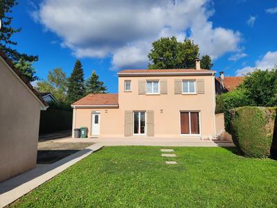 Maison - 139 m² - 7 pièces