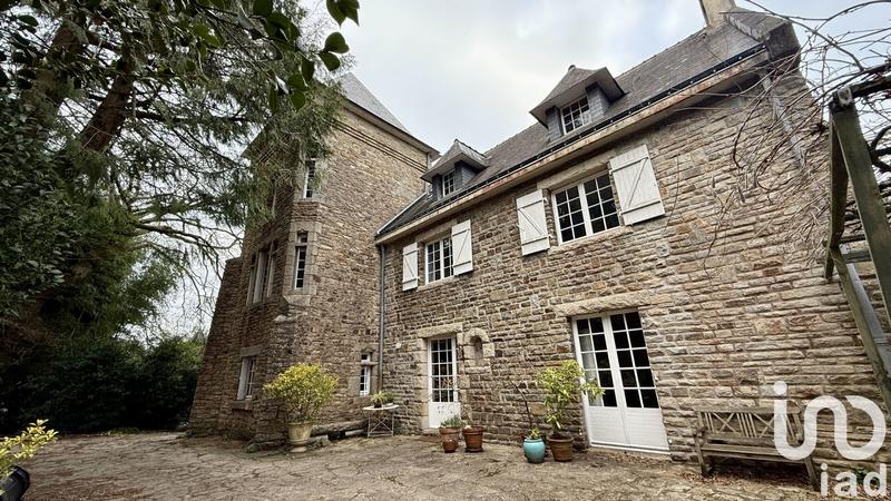 Maison - 305 m² - 1 pièce