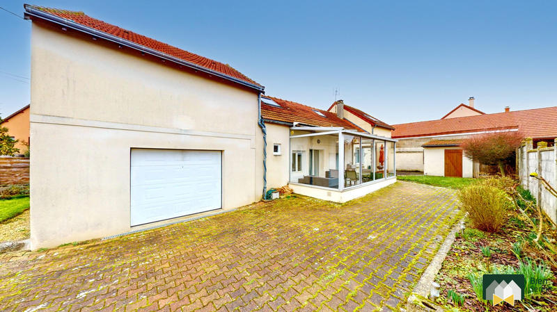 Maison - 128 m² - 6 pièces