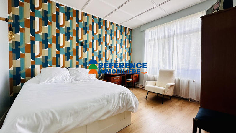 Maison - 210 m² - 5 pièces