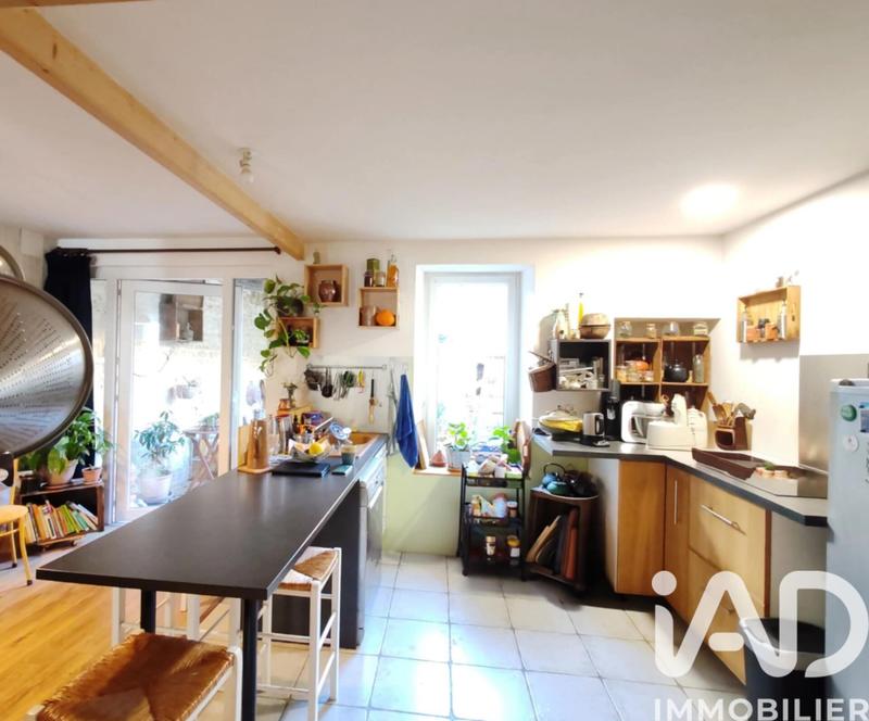 Maison - 121 m² - 5 pièces