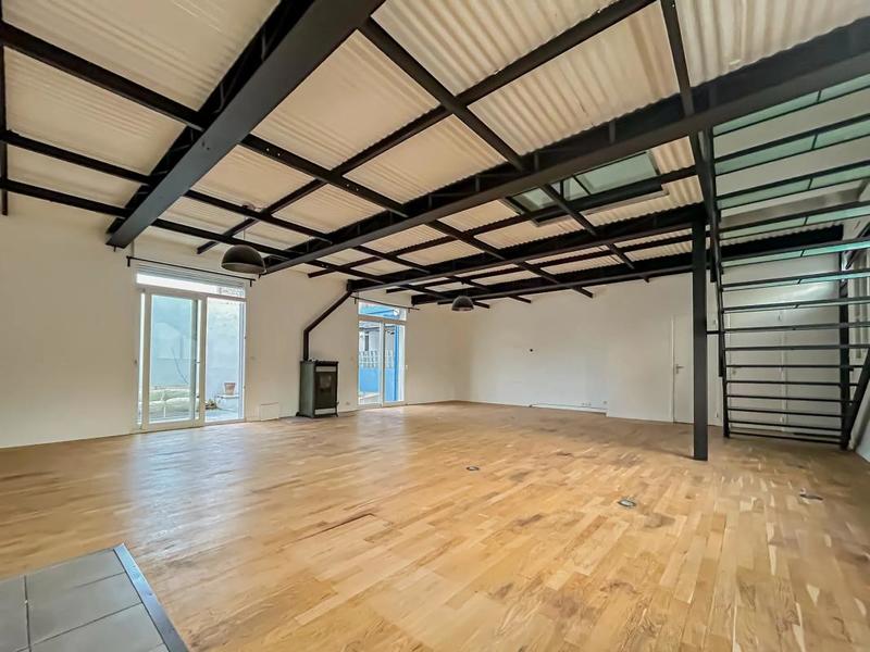 Duplex - 140 m² - 4 pièces