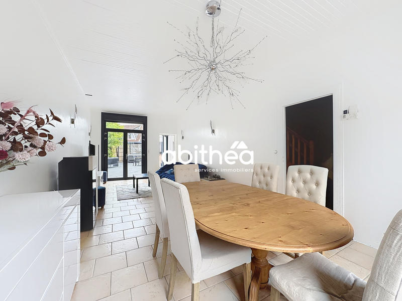 Maison - 168 m² - 5 pièces