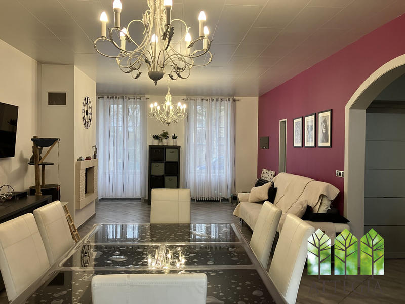 Maison - 175 m² - 8 pièces