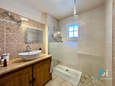 Villa - 103 m² - 5 pièces