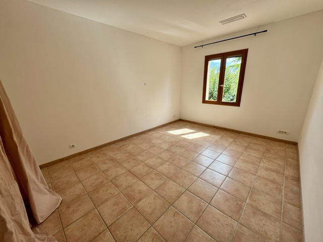 Maison - 124 m² - 6 pièces