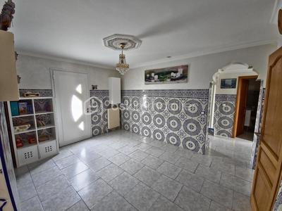 Maison - 142 m² - 6 pièces