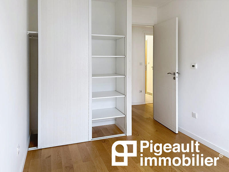 Appartement - 95 m² - 4 pièces