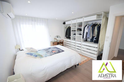 Appartement - 102 m² - 5 pièces