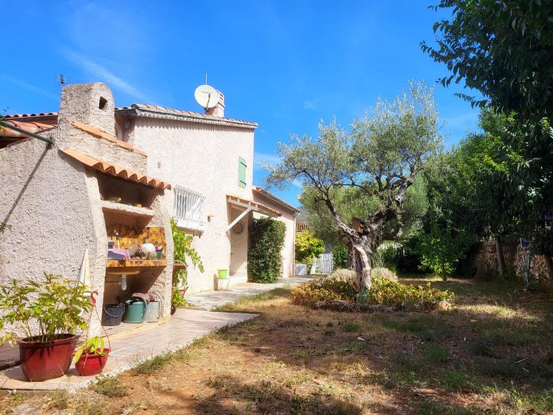 Villa - 150 m² - 6 pièces