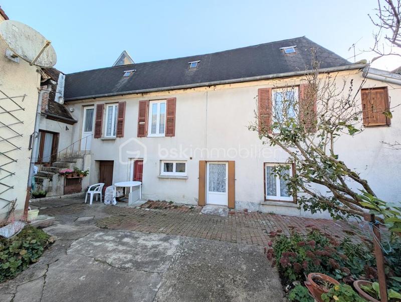 Maison de ville - 168 m² - 7 pièces