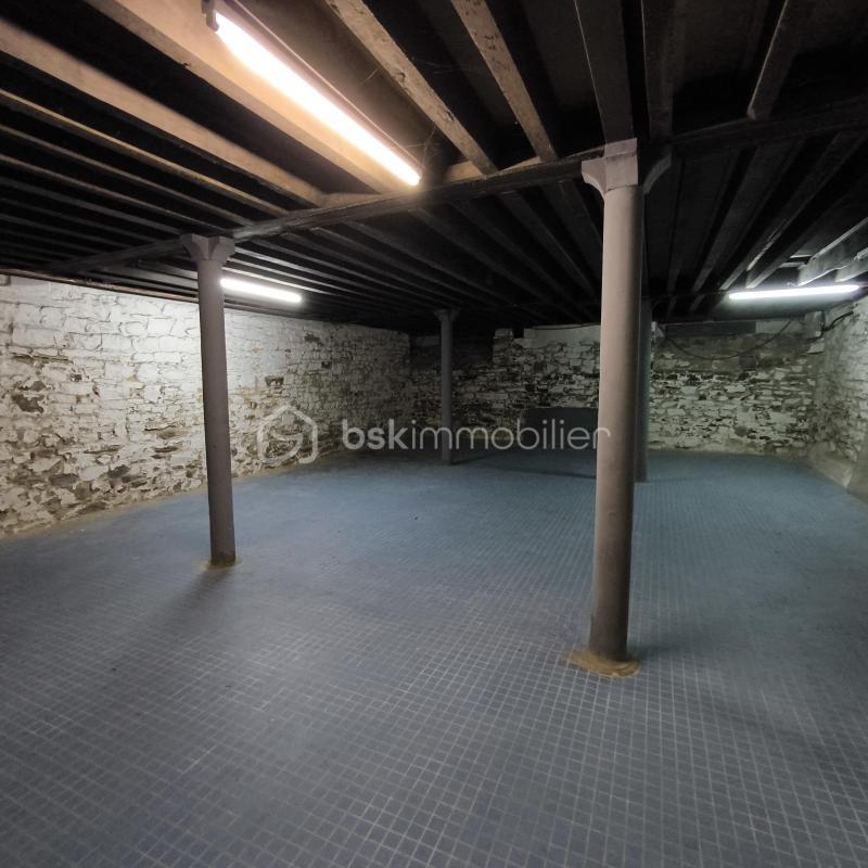 Immeuble - 1 405 m² - 10 pièces