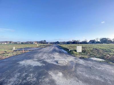 Terrain constructible - 707 m²