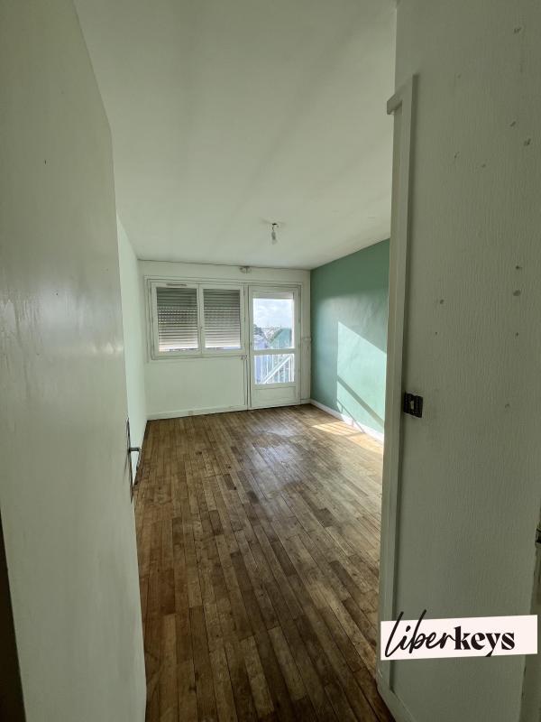 Appartement - 94 m² - 5 pièces