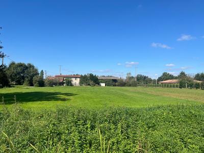 Terrain constructible - 1 468 m²