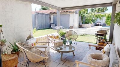 Maison - 208 m² - 7 pièces