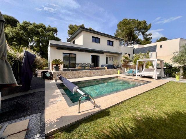 Villa - 137 m² - 5 pièces