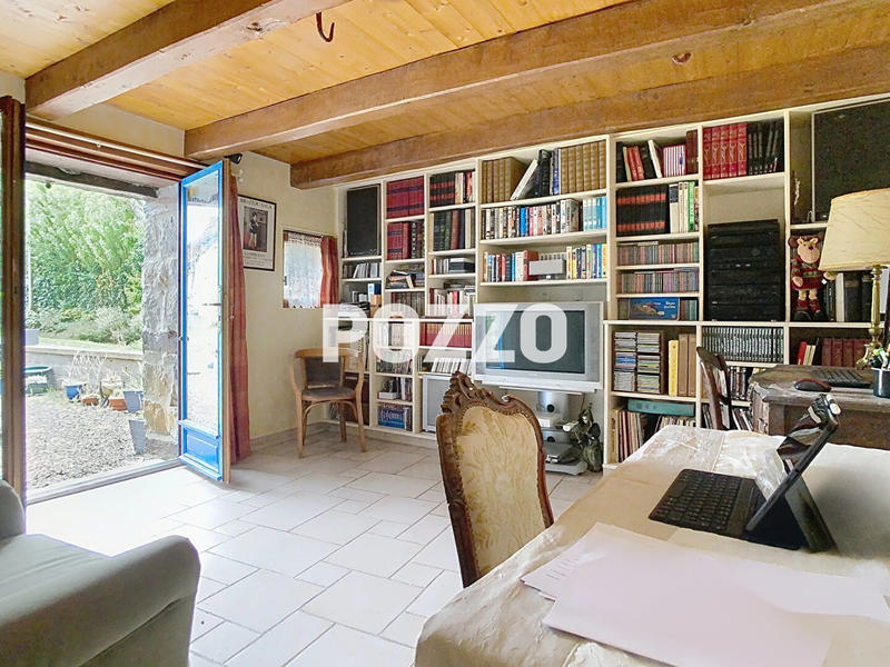 Maison - 180 m² - 7 pièces